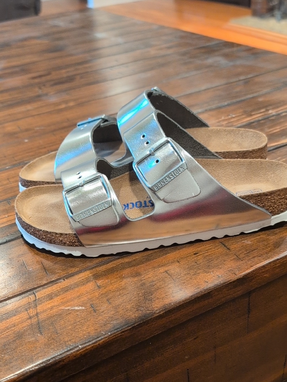 Birkenstock Arizona Metallic Silver Soft Footbed Narrow Width 37 Like New - Picture 3 of 13